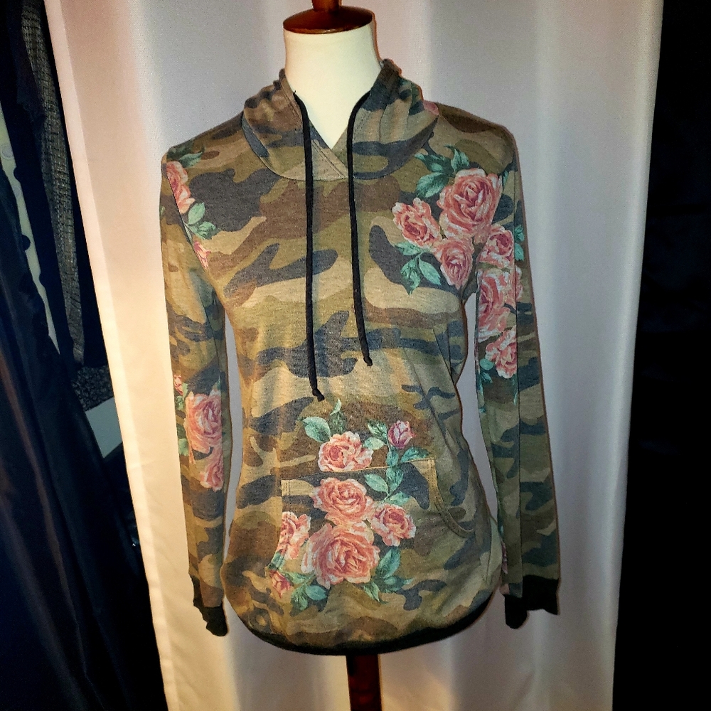 J Mode Camo Top